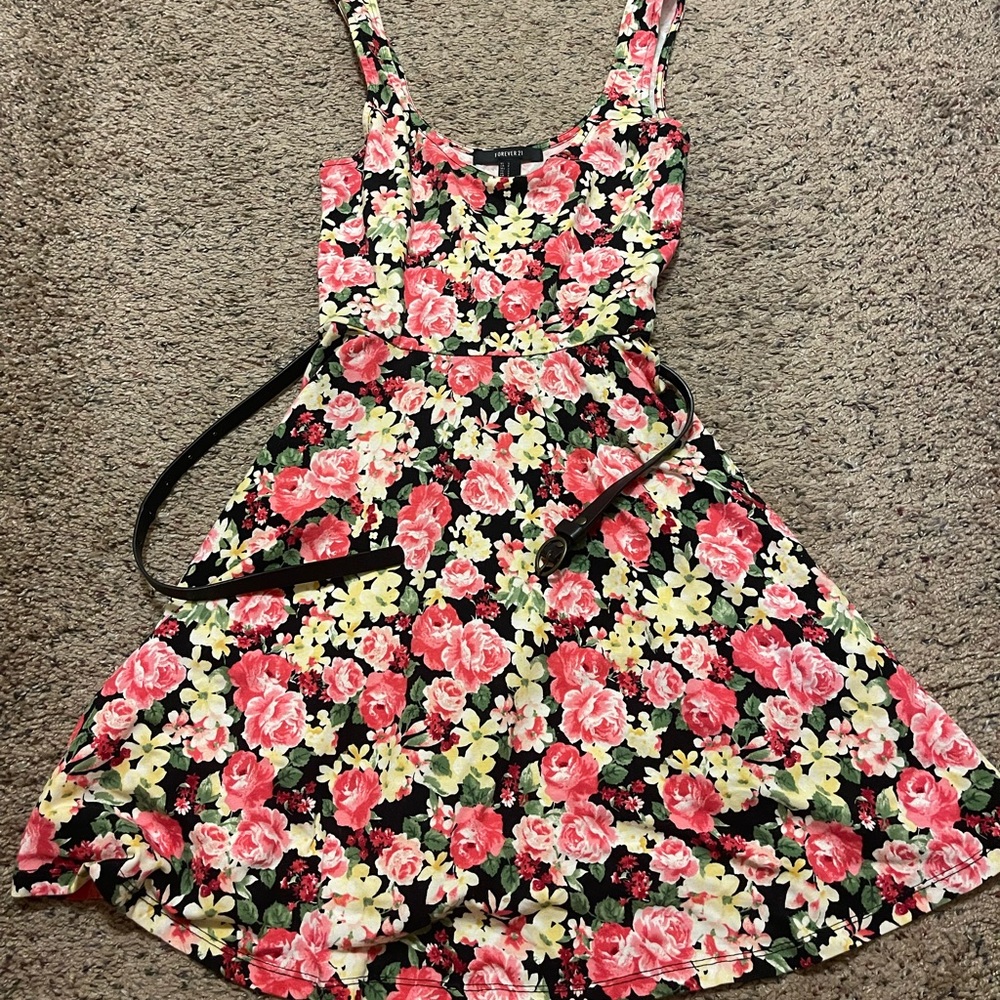 Floral Dress 🌸